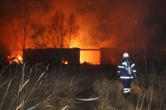 Plameny zničily stodolu ve Snopoušovech 19.02.2012